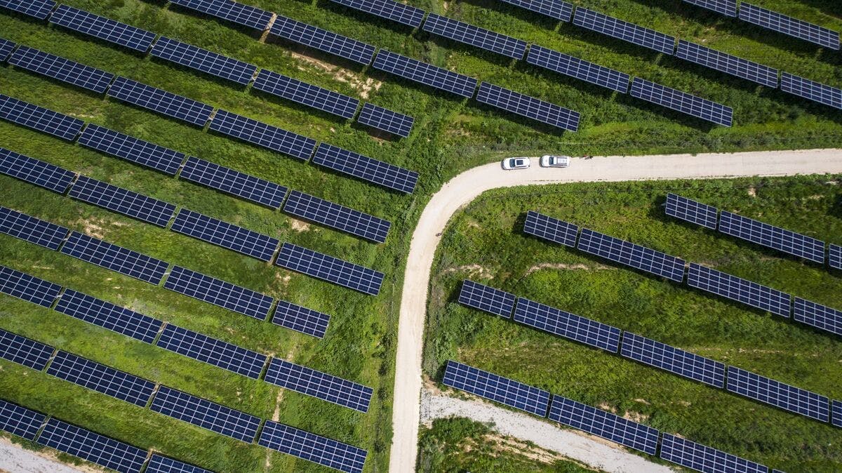 EU Ends Probe as Chinese Firms Withdraw from Romanian Solar Project