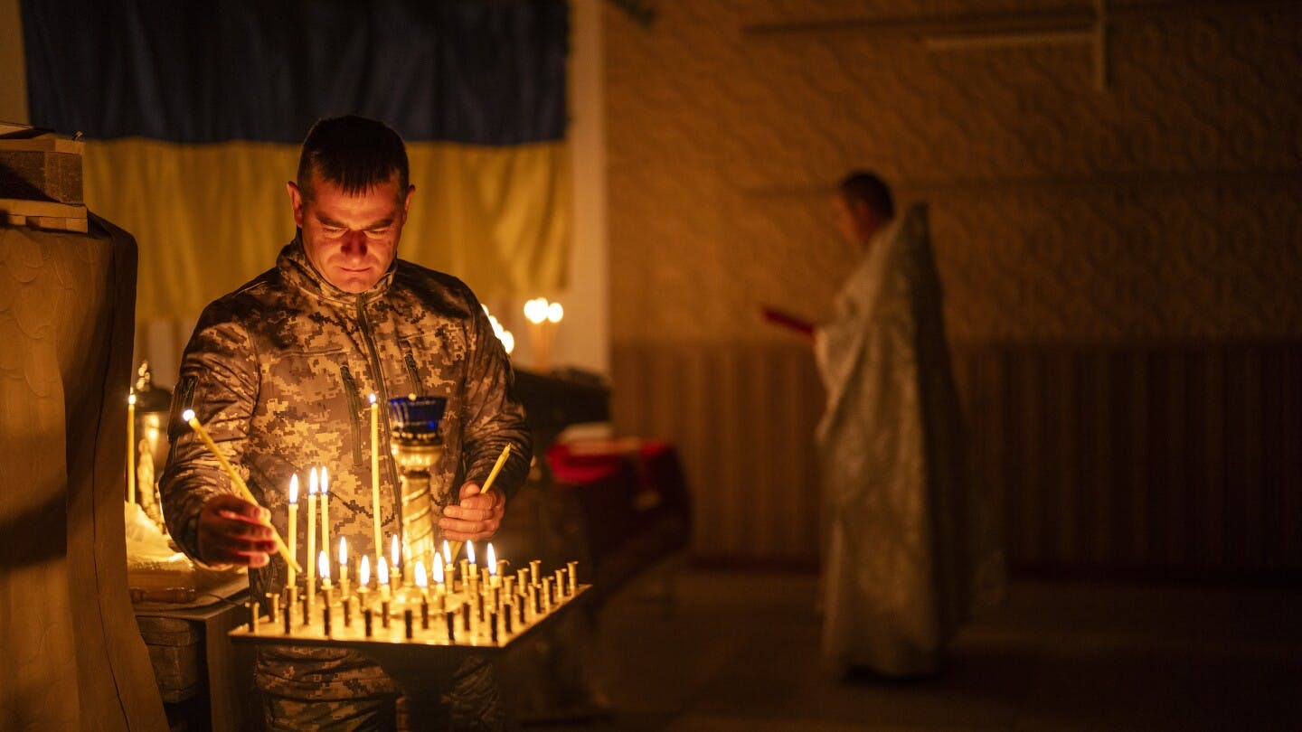 Russia Attacks Ukraine on Easter, Causing Civilian Casualties; Holy Fire Ceremony in Jerusalem