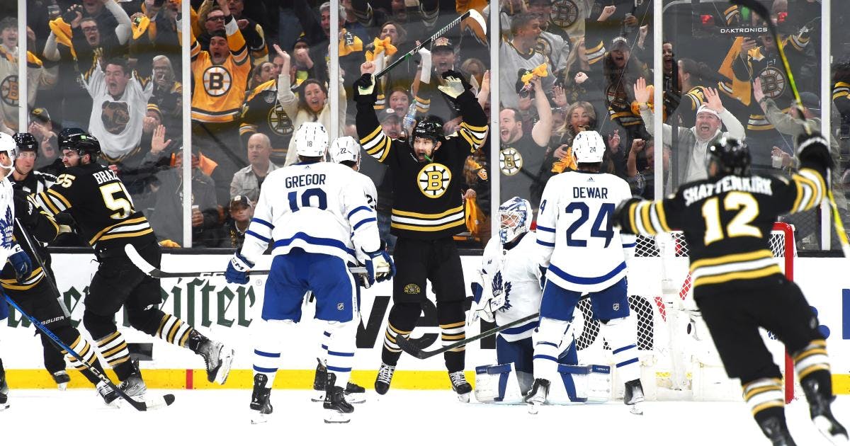 Pastrnak's OT Goal Clinches 2-1 Victory for Bruins, Leafs Out